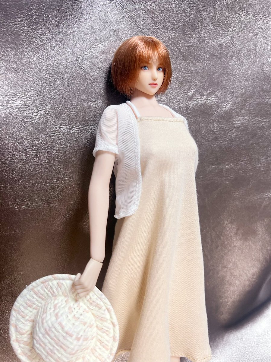 roomragoon's tweet photo. 1/6 ファイセン TBLeague S07C ベージュのAラインワンピース 透けるカーディガン 帽子セット、ヤフオク出品中です。 https://t.co/PjzkcLn4XM