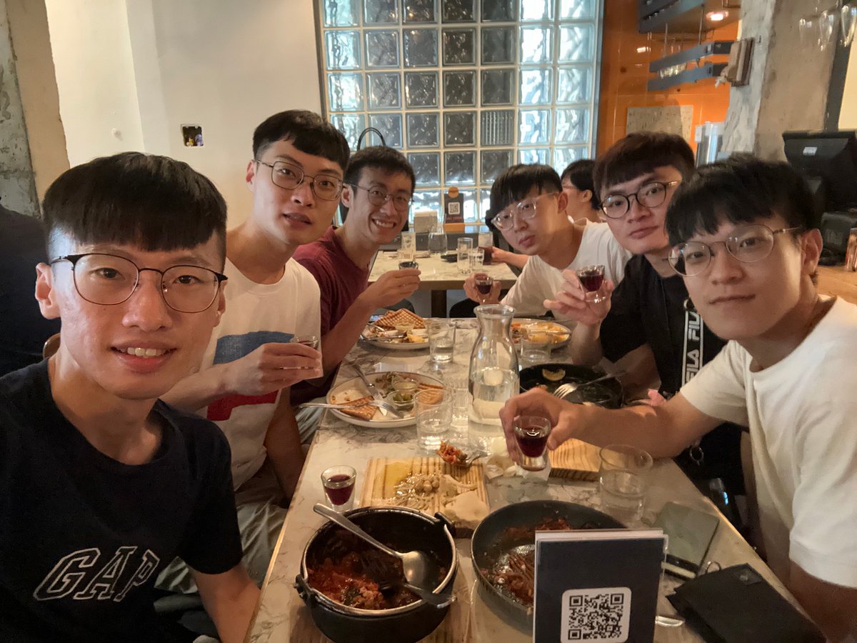 冬天ㄌ口賽還是想脫光光🥵 tweet media