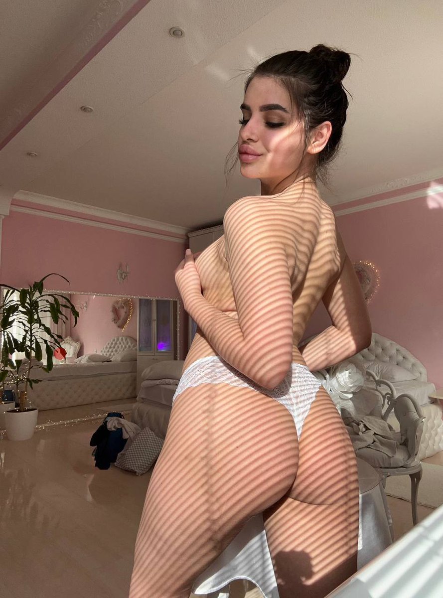 perssian_baby's tweet photo. What would you do with my juicy butt?🫦
Link on my free OF in bio😊 https://t.co/1RC19Q0VUU