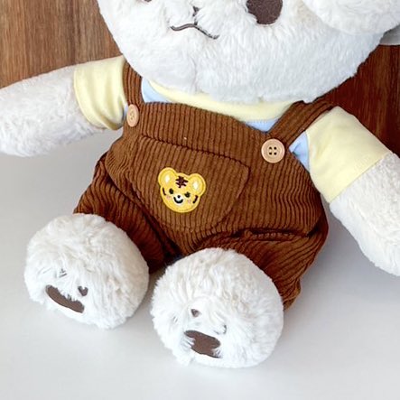 Pls. rt // มีใครสนใจชุดตุ๊กตา 40 cm ที่น่อใส่มั้ยคับ มีเสื้อด้านในและเอี๊ยมนอกเป็นชุดเบบี๋ลูกเสือ (มีสองสี)

~ ราคาทั้งหมดจะอยู่ที่ 250 บาท ใครสนใจ เมนชั่นหรือเฟบได้เลยค่ะ ร้านจะมาเปิดให้ พอดีลูกใส่แล้วน่ารักมาก ๆ 

:: มีรูปเพิ่มเติมในเมนชั่น 🤍

#ชุดตุ๊กตา #ชุดตุ๊กตา40cm