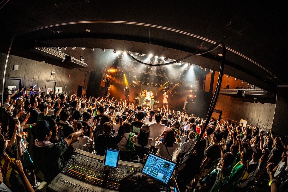 berrygoodman88's tweet photo. 47都道府県"ピース" TOUR 2023
〜Road to 甲子園〜【44】熊本大会

ご来場頂きありがとうございました🔥
本日の限定曲は「ナツノオモイデ」でした🌻
#ベリグ10祭 

━━━━━━
🏟甲子園 LIVE 2023
11月18日(土) 阪神甲子園球場
チケット受付中https://t.co/6DWa6oQTmR https://t.co/ioHZAnP1Ez