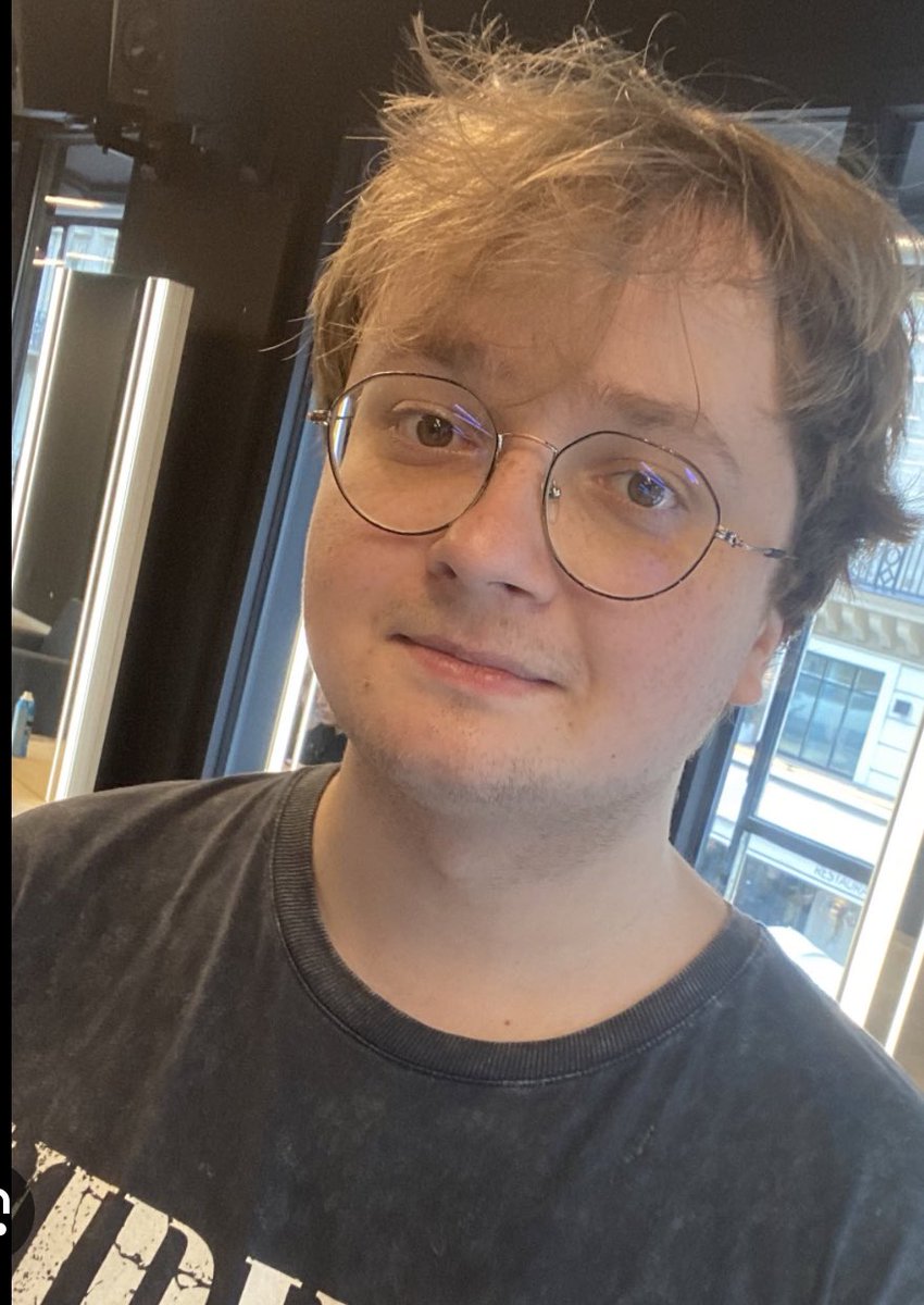 MediaZbeul's tweet photo. 🚨 ALERTE INFO - Le YouTubeur Feldup est s’est fait interpeller ce matin pour « Masterclass abusives » https://t.co/zthFquWNHM
