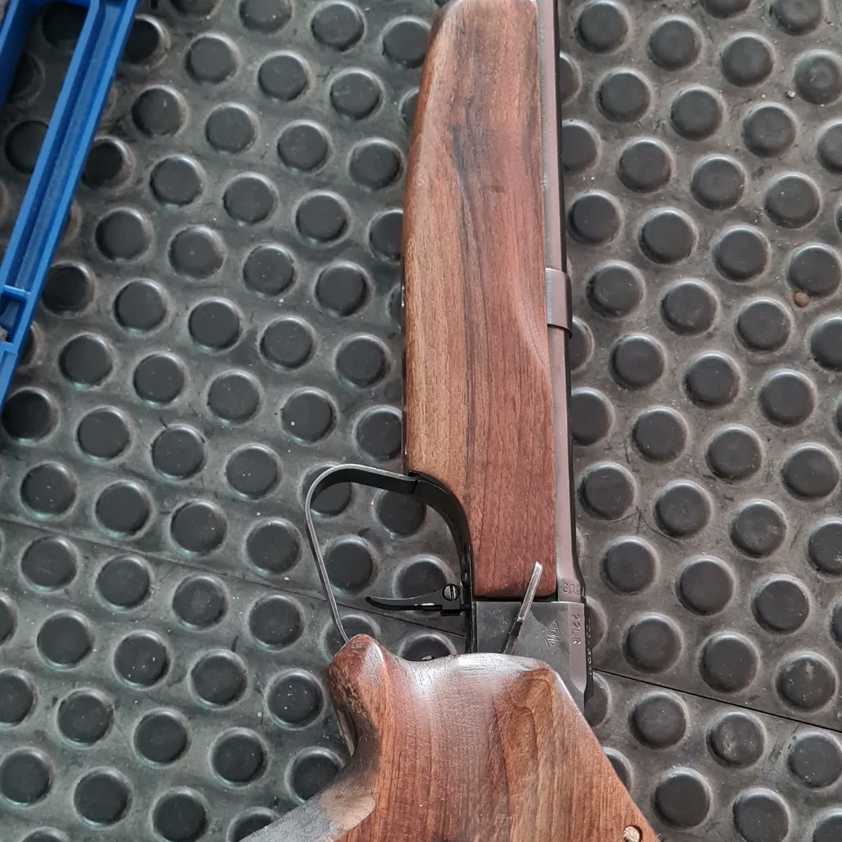 olympicpistol's tweet photo. 1st time trying bench rest. Interesting :) But very expensive :( My dear Toz 35 came back from the armurer amd is shooting great. I can really feel the difference: no misfires! #br50 #freepistol #50mpistol https://t.co/J3F3sAA2Gk
