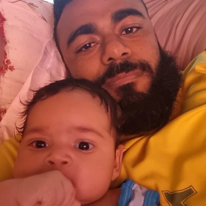 JessSanto3's tweet photo. Ser pai é: um homem comum dando o melhor de si para cumprir a função de super herói. 

FELIZ DIA DOS PAIS 💙 https://t.co/2cjT9Bb9eR