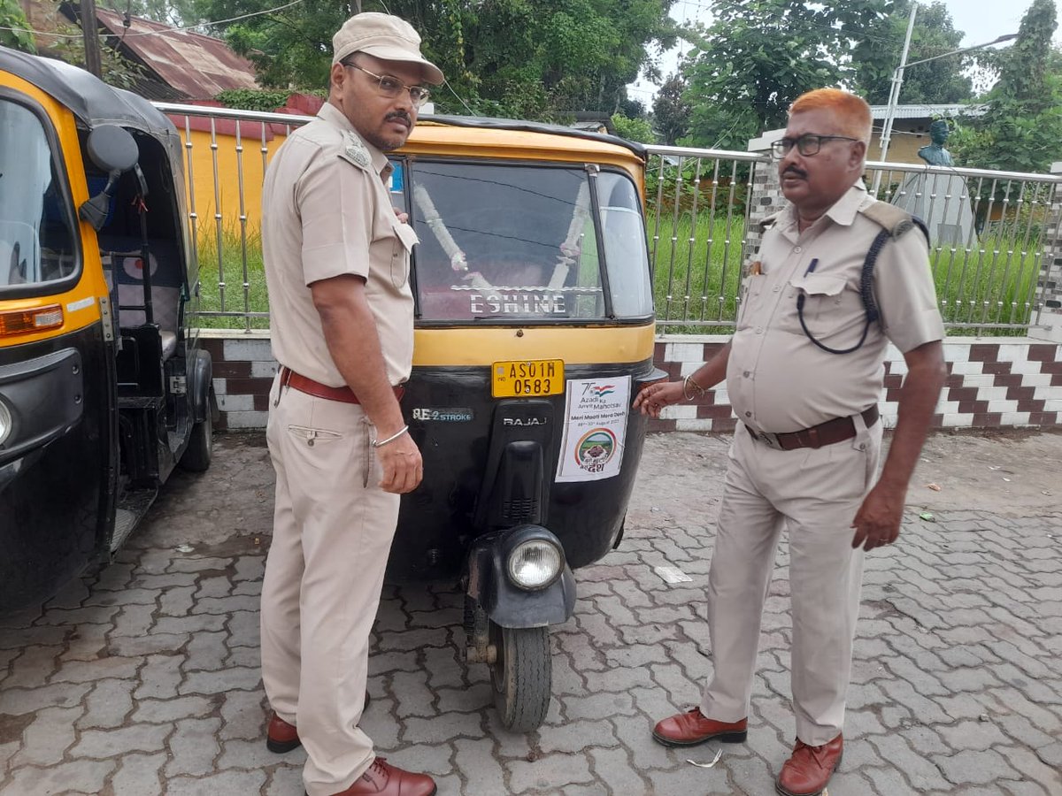 DTO_Hojai's tweet photo. Stickers relating to Meri Maati Mera Desh have been affixed on 250 nos. Vehicles like Bus, truck, Autorickshaw etc. Selfies have been taken and also pictures of pledge taken is given above. Leaflet have been distributed relating to Azadi Ka Amrit Mahotsav and Meri Maati Mera Desh https://t.co/g7UKeXVRp6