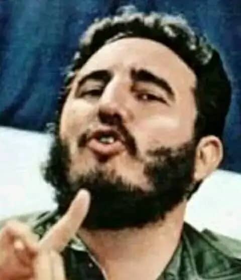 CortinasArbel's tweet photo. #Fidel es mi ejemplo a seguir, mi guía y mi inspiración en los momentos difíciles, me mejor opción cuando la tarea es difícil, es mi padre de corazón y los seguiré y adorarte mientras yo viva. #FidelPorSiempre https://t.co/pilZVqIEXy