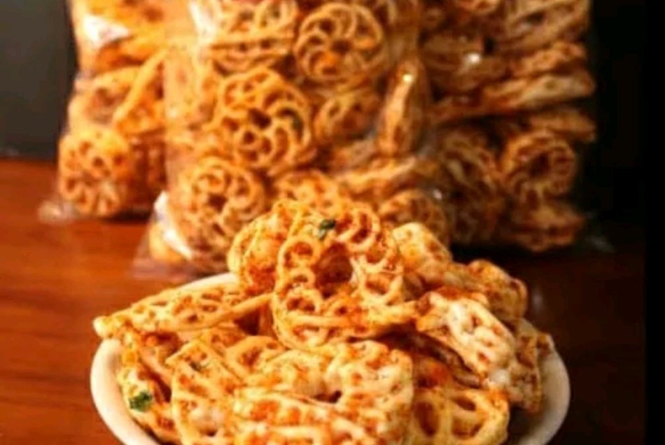 odyecha's tweet photo. Rekomendasi snack pedas🌶🌶

✨️Bikin melek saat nugas✨️

-A thread- https://t.co/pYmv5R1Ek2