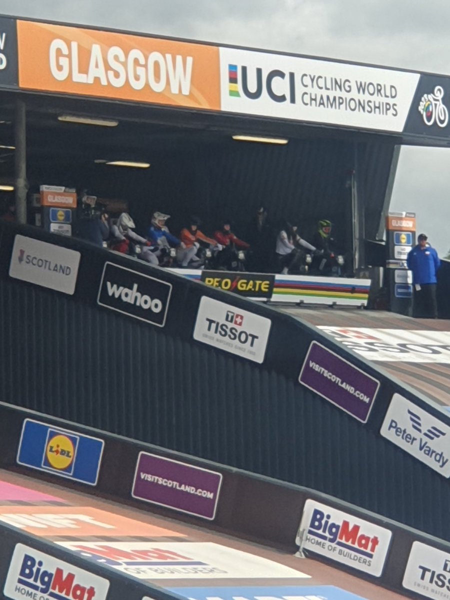 JenPNS's tweet photo. Good luck to all the #uci BMX riders today for the final, thanks to kind donations team PNS were able to gift some parents and children with the experince of the qualifiers event! What a great day and so exciting for the kids to see something new! @pns2018 https://t.co/65BXxjbI4l