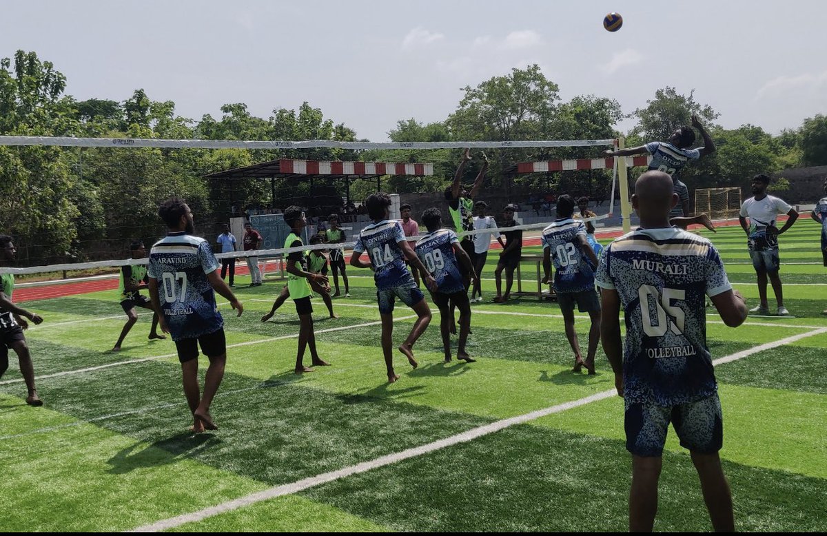 ISHA45620763's tweet photo. Not open for professionals, #IshaGramotsavam encourages rural people across communities, who would otherwise not get a chance to play sports everyday, to come together, participate and enjoy the zest of rural life. https://t.co/nvvpzkJSbj