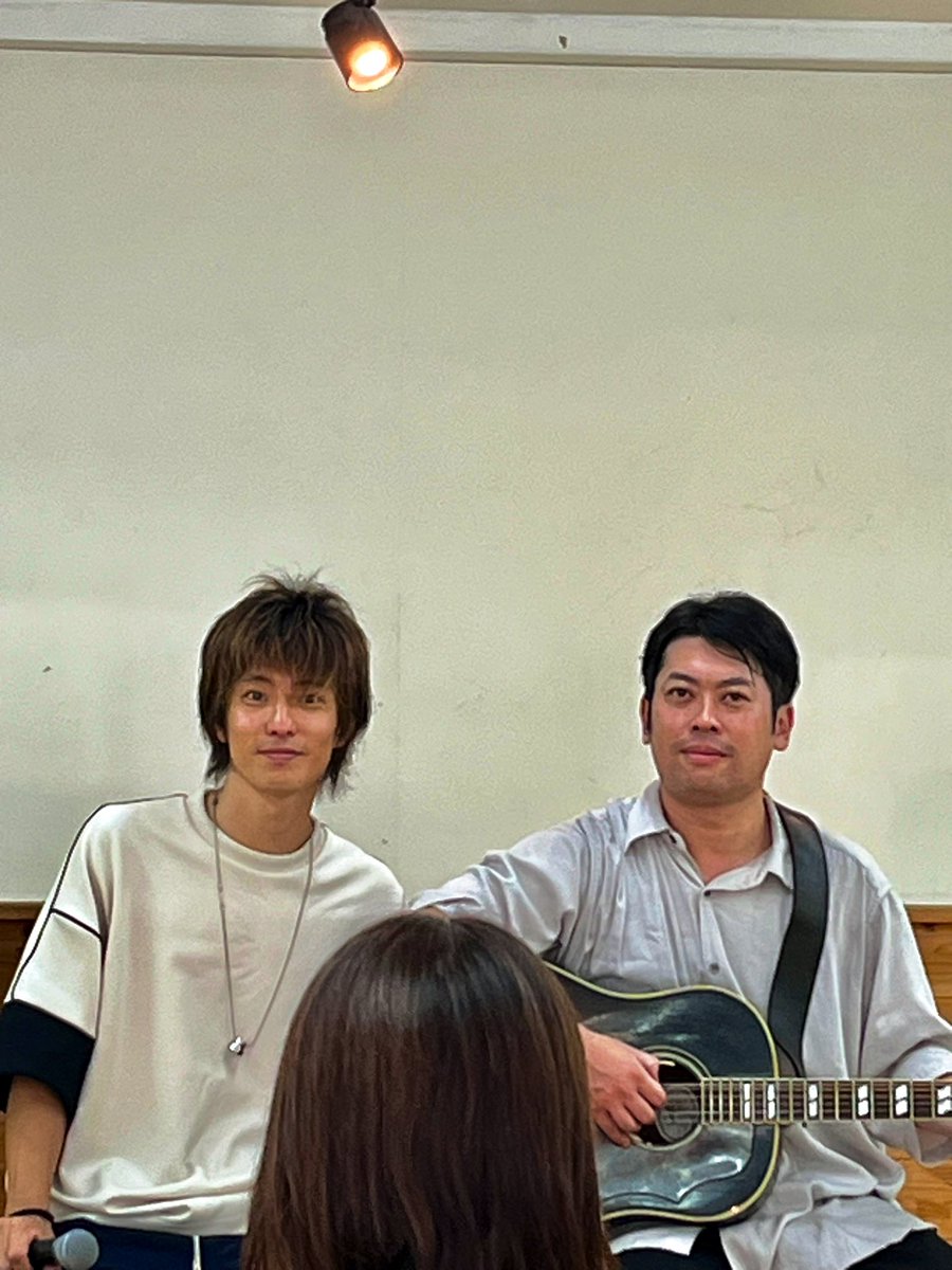 Kana6958's tweet photo. にこいちinEXE♡⃛
手ふりふりでお出迎えしてもろて手ふりふりでお見送りしてもらた🫶
ファンサえぐすぎて萌えキュンでしたଘ(੭ˊ꒳​ˋ)੭
のんきなきみへ聞けたん幸せやったな(*´˘`*)♡16周年ライブは新曲もめちゃよかったしセトリもよすぎて最高でした😭✨
#nikoichi134 #nikoichi_staff https://t.co/Mv5WwMwn2Y