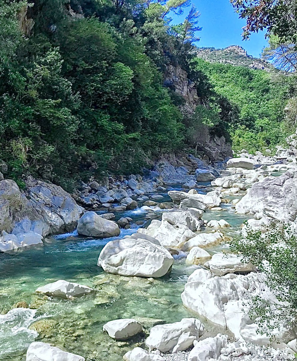 MarikaRoman's tweet photo. Fête patronale de la Saint Matthieu, merci à Danielle Chabaud maire de #Roquesteron et son équipe pour ce moment de convivialité. C’est toujours un plaisir de retrouver les beaux villages de notre enfance 🏞⛰🏡 🇫🇷 #fetesdevillage @AlpesMaritimes https://t.co/aCgMbbtKSO