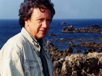 nbissell's tweet photo. I’m very sorry to inform you that Kenneth White, the Scottish poet and thinker who originated the theory-practice of geopoetics, has died peacefully at his home on the north coast of Brittany on the evening of Friday 11 August 2023. It is hard to take in such a great loss... 1/5 https://t.co/Mvywyq8VfT