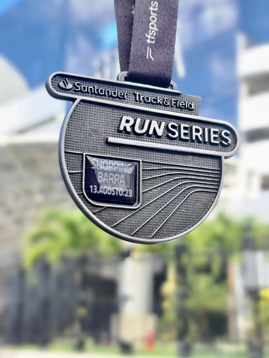 hypster_runner's tweet photo. @TCamparotti #trackfield #trackandfield #runseries #21k #halfmarathon #meiamaratona https://t.co/tfBQA7j5z5