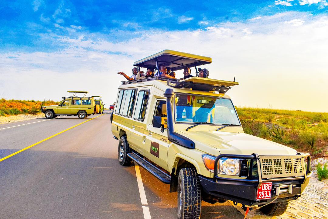Uganda_Expozed's tweet photo. We are just @Hanzetours 

Sunday sorted. https://t.co/d2pvT0ocCl