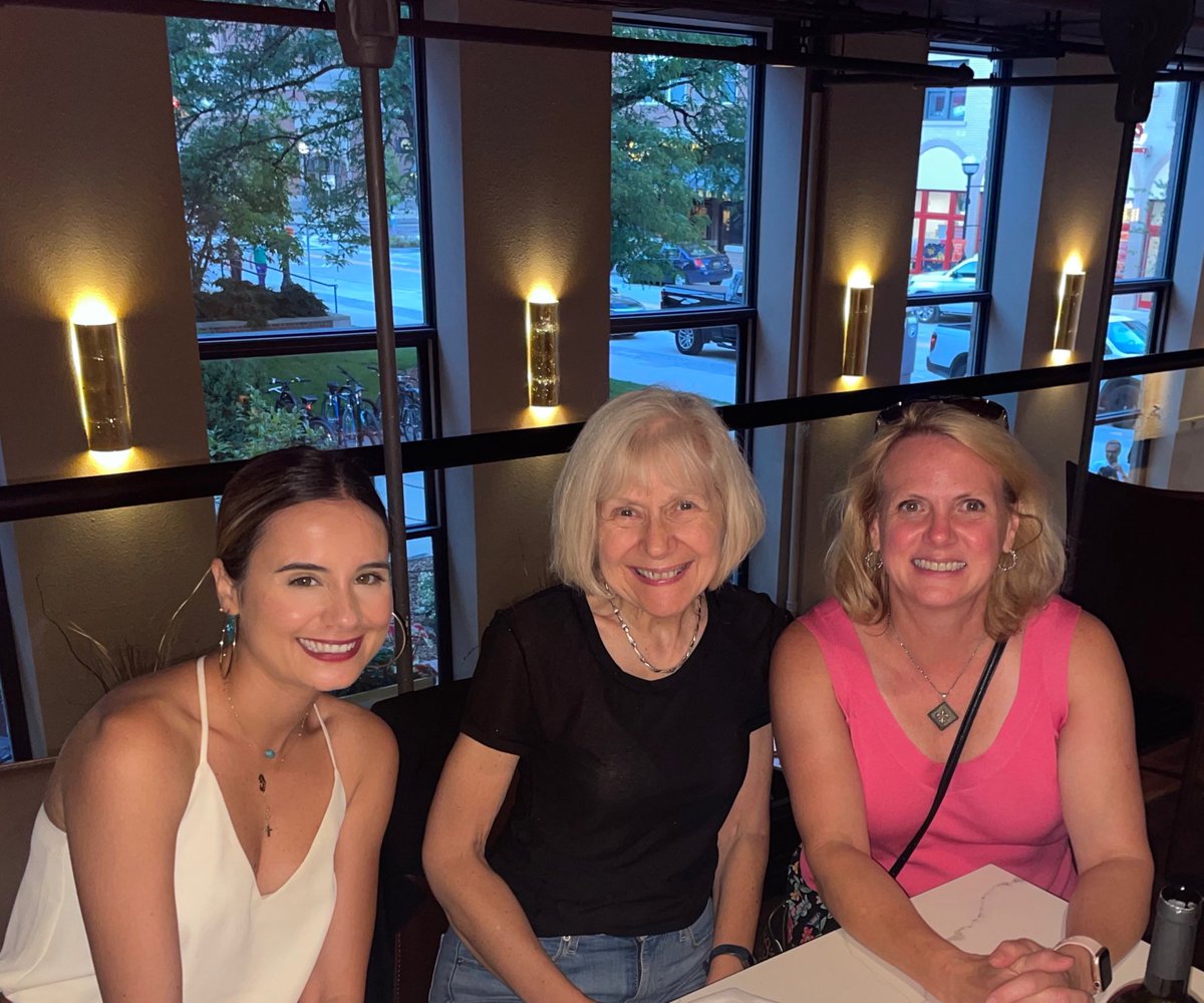 Always fun to catch up with our friend and collaborator <a href="/apeltier_md/">Amanda Peltier</a> from <a href="/VUMCDiscoveries/">Vanderbilt University Medical Center</a> !  Here’s to lots of exciting projects ahead 🥂
