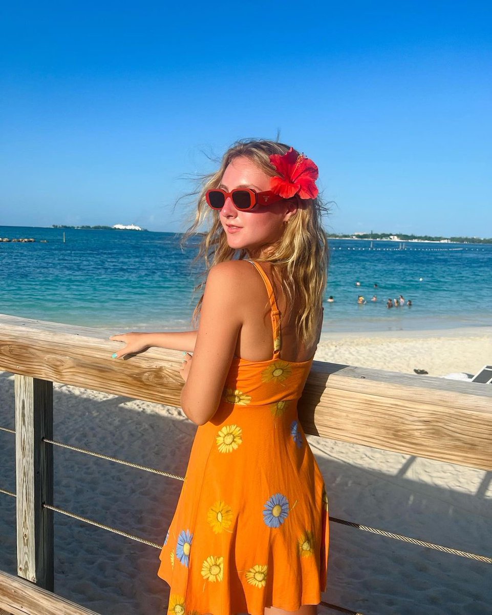 Kyla Carter tweet media