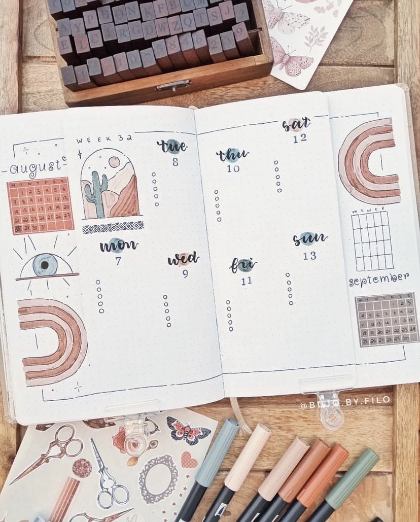 BujoCatalog's tweet photo. Artist Spotlight! @bujo.by.filo Use #BulletJournalCatalog and tag a friend below for a chance to be featured! ☀️ https://t.co/YtK16WoKVK