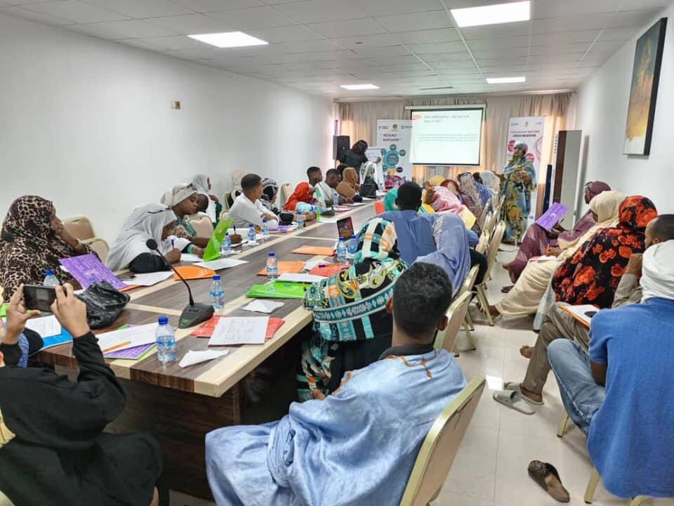 Ecodevmr's tweet photo. -💡Retour ici en images sur le démarrage à Nouakchott des ateliers de formation des jeunes bénéficiaires du Programme NAFOORE sur les techniques et outils de création d'entreprises. 
#NAFOORÉ
#PROGRAMME_USAID_NAFOORE
#MERCY_CORPS https://t.co/PbYd9mjpAP