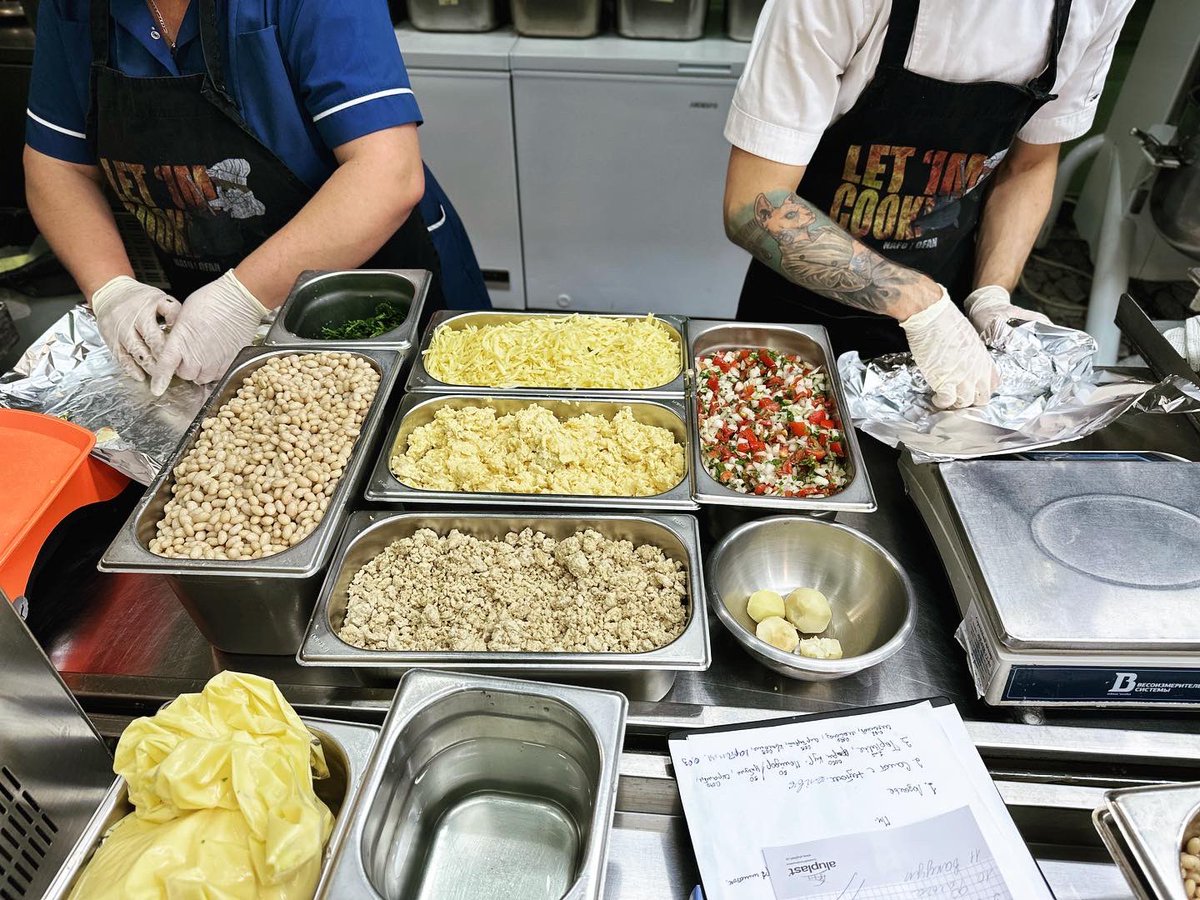 Робимо ось такі роли сьогодні для бійців. 
Чи зрадіють вони? Так!

Час донатити. 

Наша банка:

send.monobank.ua/jar/6YxcSuo2rs