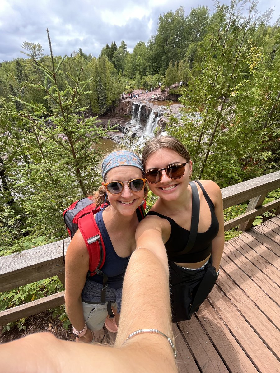 mberdelman's tweet photo. Beauty all around us on the north shore 💕 https://t.co/1rW4SutazS