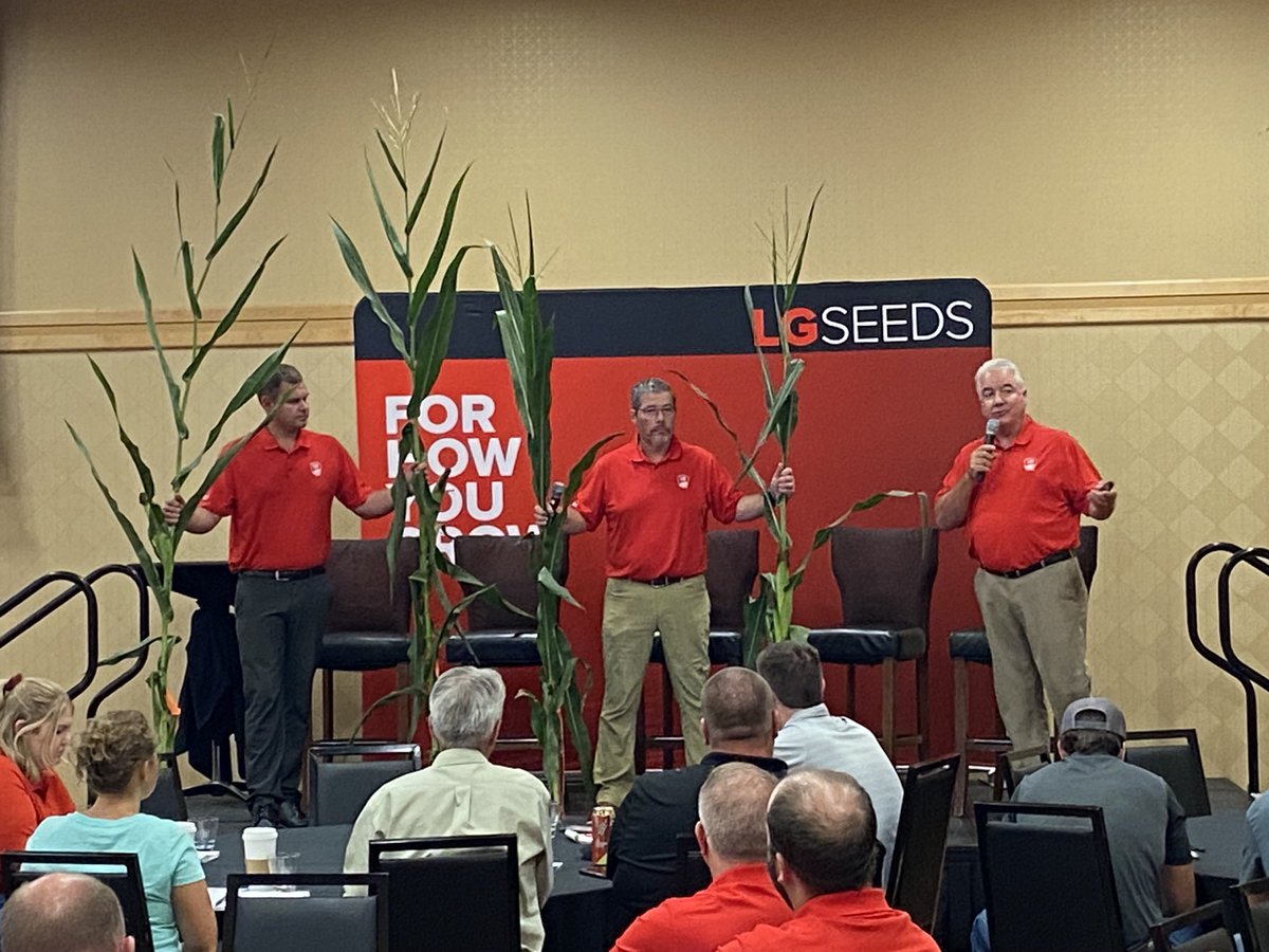 Historical times at AgReliant Genetics! We are on tour with our brands highlighting genetic &amp; trait innovations at AgReliant! Last week Ames, IA, this week Lebanon, IN, next week Champaign, IL!  Love spending time with customers &amp; talking about our exciting corn pipeline!