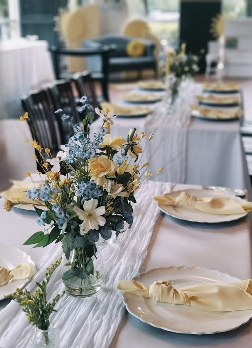 catchmyparty's tweet photo. Take a look at this impressive rustic sun-themed baby shower! The party food looks so pretty! https://t.co/VLc0ncaqxm #catchmyparty #partyideas #babyshower #rusticbabyshower #sun https://t.co/DvC6v8SJd0
