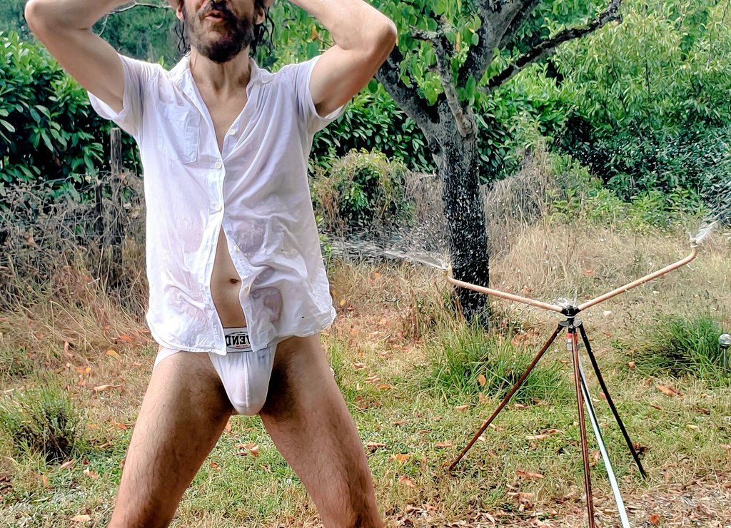 val024ass's tweet photo. #wettshirt #CAM4 
Come and wet me https://t.co/MeVibn8hU4 https://t.co/2zMIhJA8SL