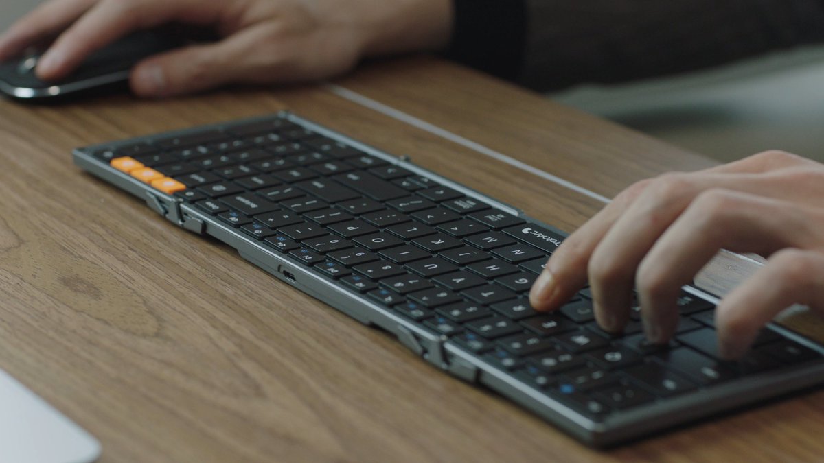 protoarc_'s tweet photo. Boost your efficiency on the go with the slim and lightweight XKM01 Tri-Fold Bluetooth Keyboard and Mouse Combo

🛒 https://t.co/JoyCU9V8cB

#bluetoothkeyboard #wirelesskeyboard #foldablekeyboard #foldablewirelesskeyboard   #pckeyboard https://t.co/QBB3gHt1nv