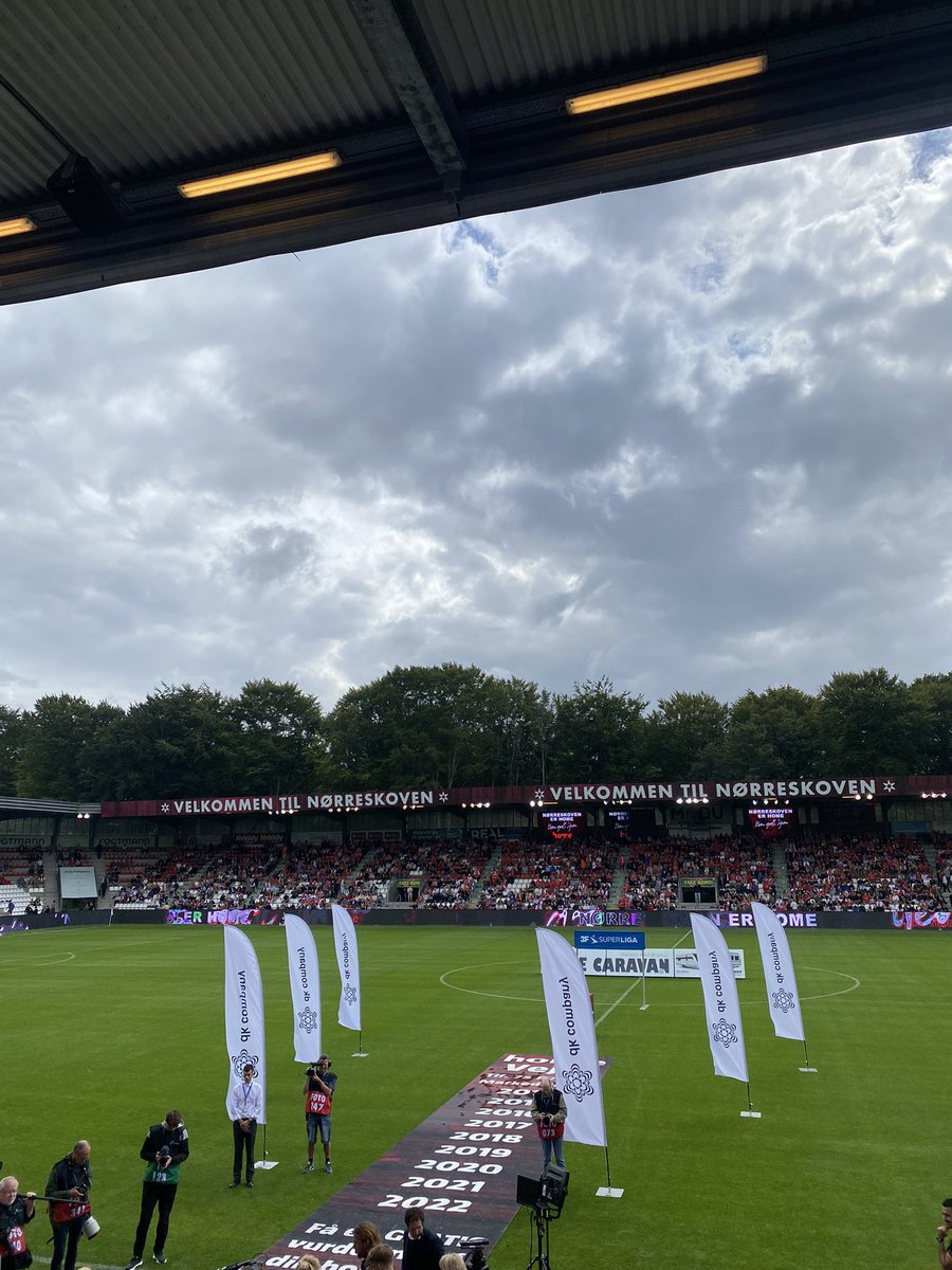 Vejle BK - FC Midtjylland

FC Midtjylland er inde i en dårlig stime med nederlag i Luxembourg, Lyngby og på Cypern.

I dag gæster de Vejle, der jagter sæsonens første point.

Få analysen af opgøret i Onside på Viaplay og TV+ fra kl. 20.00. #sldk