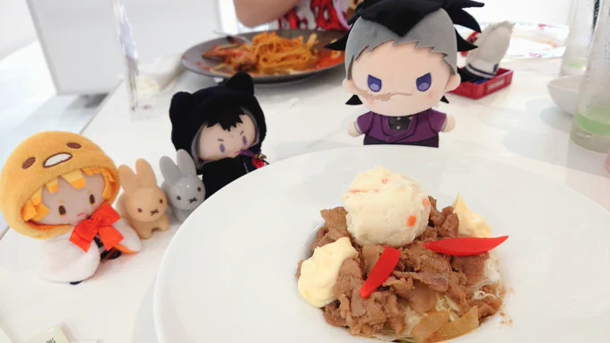 プレオープンぶりのひろまにお邪魔しました何もかもがスムーズになりお金を使った感覚がないのが怖すぎてずっと震えていました、息を吸うようにお金が溶ける凄い!!!!お楽しみくじ回数無制限凄い!!!