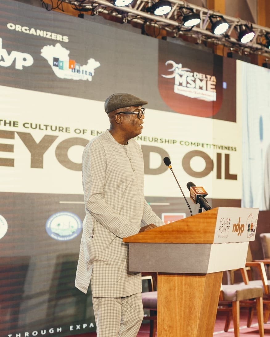 OfficialNYPF's tweet photo. “The oil in the Niger Delta region is getting dry, we cannot continue to be sure of the oil in the nearest future."
Obayelu Patrick, Commercial and Industrial Development Directorate (CID), NDDC, representative of Dr. Samuel Ogbuku, Managing Director of the NDDC. @SamuelOgbuku https://t.co/Ci7PFANOru