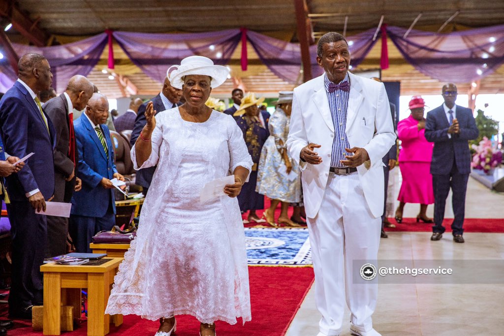 TheHGService's tweet photo. Thank You Jesus for the Adeboyes, we are truly grateful.

Thanksgiving Service 
71st Annual Convention 
#BeyondExpectations
#RCCG https://t.co/c794V6kK24