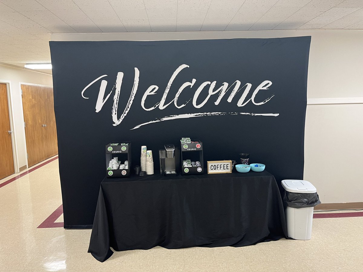 RedemptionMH's tweet photo. We are getting ready for Service this morning! https://t.co/Yduw9aXSOD