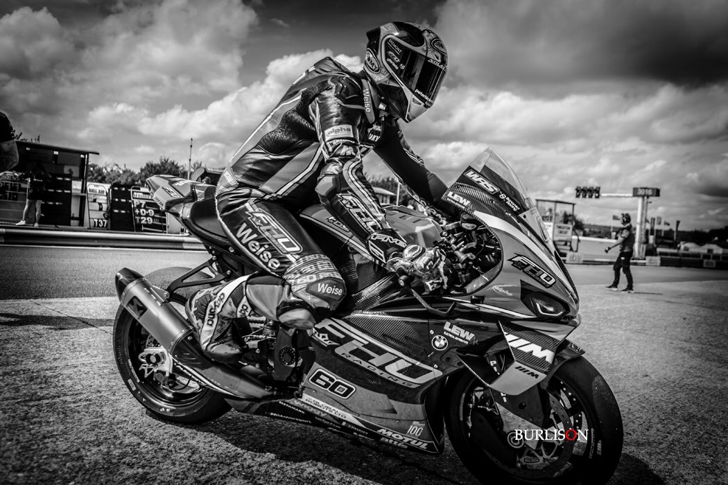 Great to capture <a href="/FHO_Racing/">FHO Racing BMW Motorrad</a> this weekend at <a href="/thruxtonracing/">Thruxton Circuit</a> with <a href="/OfficialBSB/">Bennetts British Superbike Championship</a> #racing #superbike #thruxton
