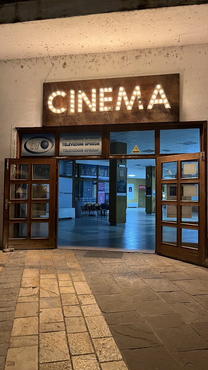 erisanesimi tweet media
