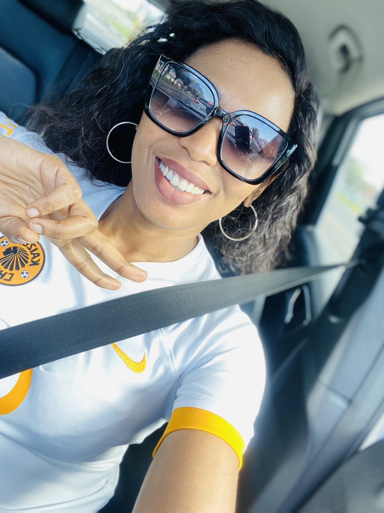 FeZintle's tweet photo. Match Day and I’m here for Kaizer Chiefs #MTN8 https://t.co/8WwyekkmwM