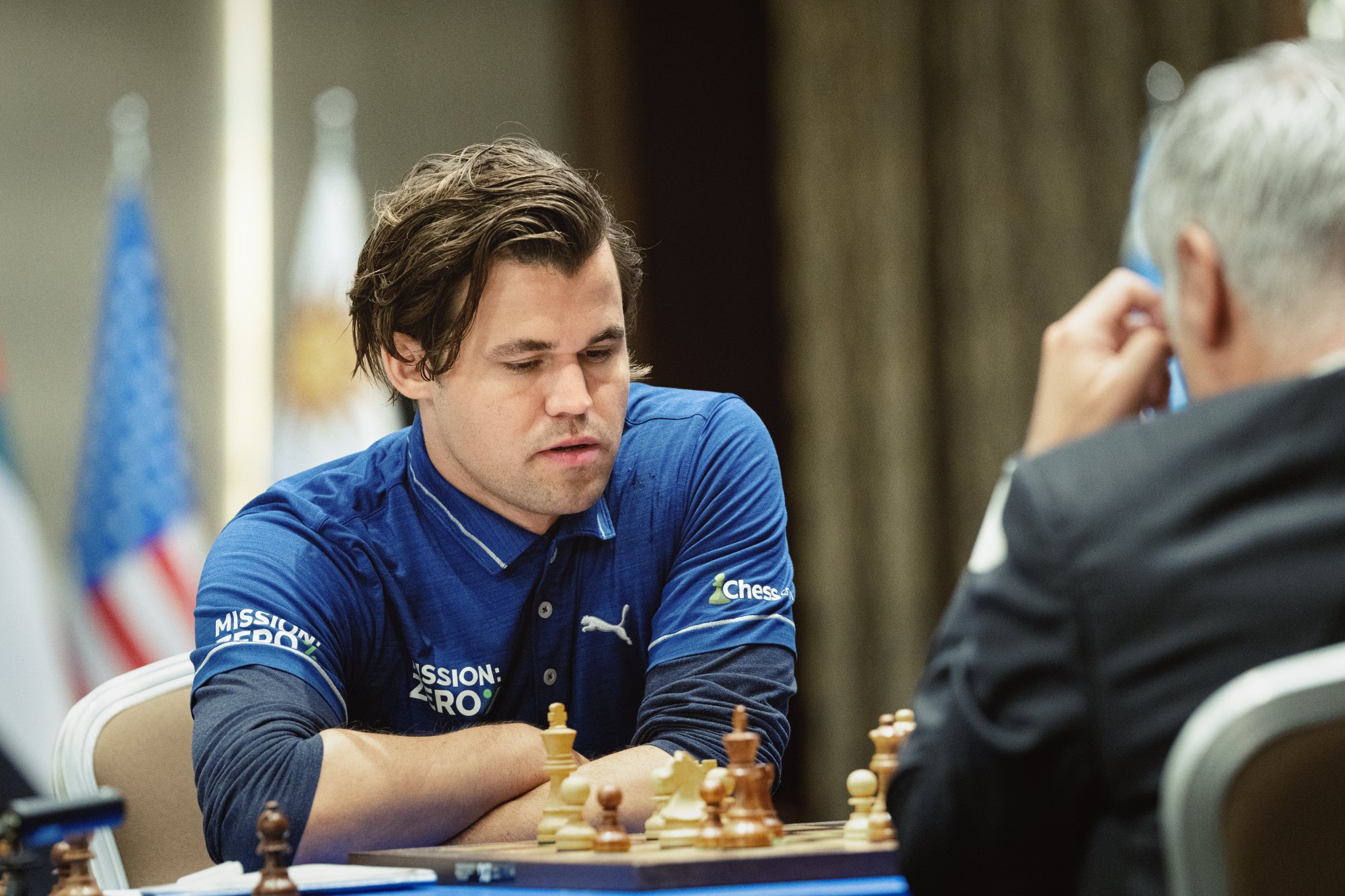 Carlsen Avança na Copa do Mundo de Xadrez! 