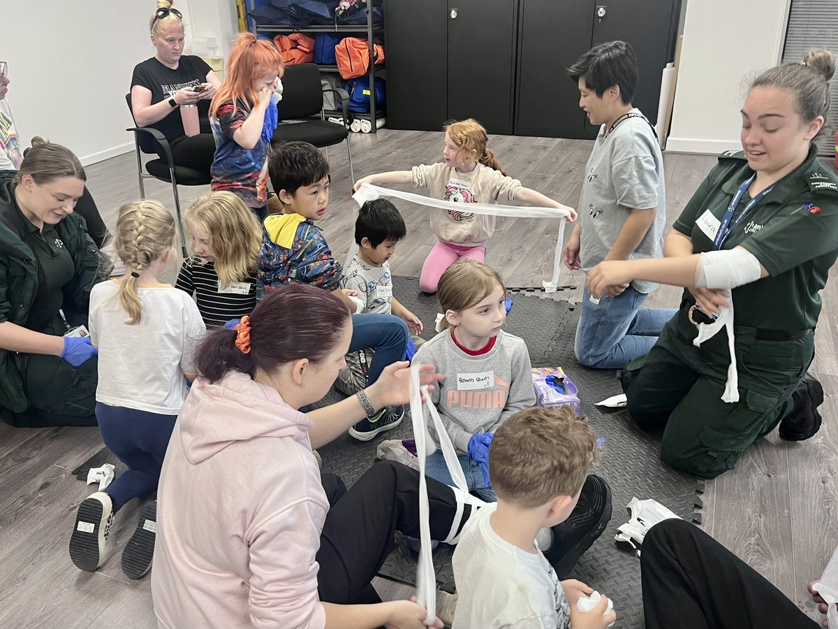 AmbutechUK's tweet photo. Our Little Lifesaver courses are going down well with great feedback from parents.
To book your FREE* Little Lifesavers Courses, just follow this link: https://t.co/tx7ORDPeaQ
*£6 fully refundable booking deposit required.
#littlelifesavers #firstaidforkids #firstaidforchildren https://t.co/T6v9agTZeU