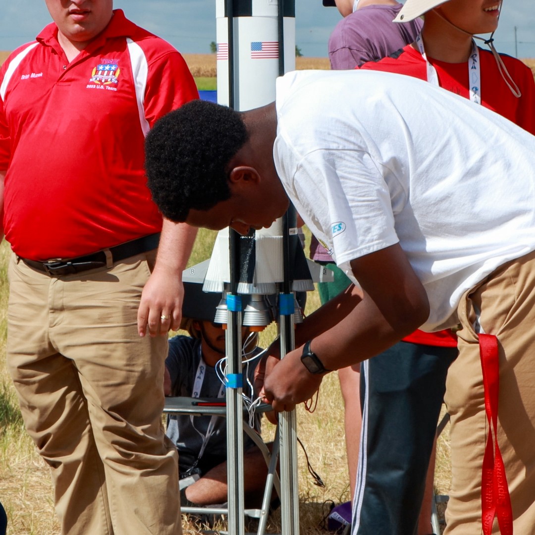 EstesRockets's tweet image. Here are some awesome photos from the S7 junior competition at the Spacemodeling Championships (WSMC). The detail was incredible 🤯 Did you know that the USA took home gold for the entire event?!

#WSMC2023 #modelrockets #estesrockets