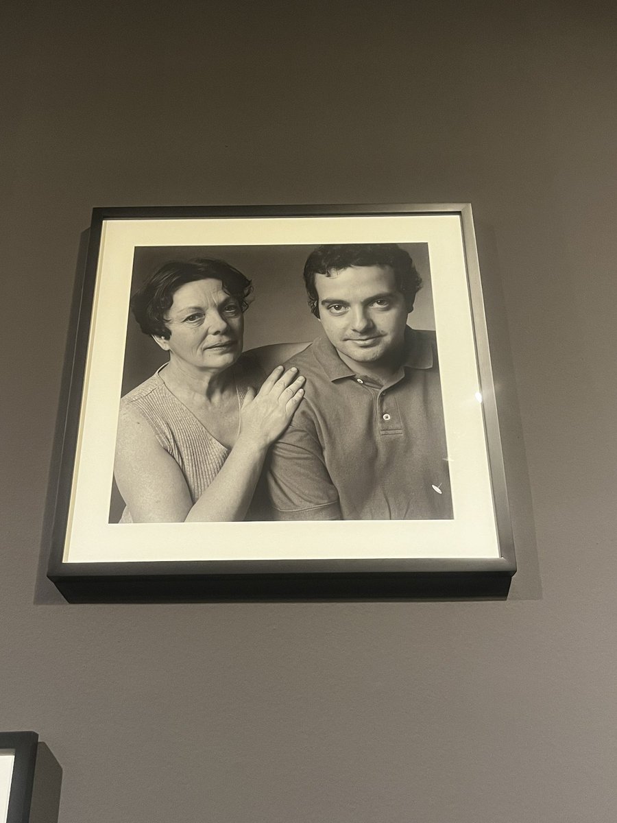 Me dio mucho gusto ver la retrospectiva de Juan Rodrigo Llaguno en <a href="/conartenl/">Conarte Nuevo León</a> décadas de Trabajo consistente y un registro acucioso de la comunidad cultural de este país… vayan! Vale la pena!