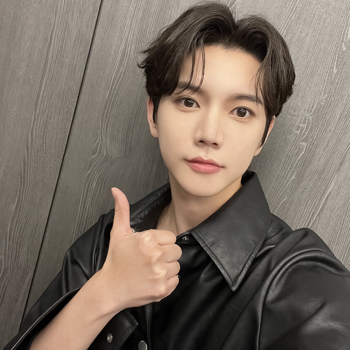 REN_BPM's tweet photo. [#렌] 📸

2023 REN FAN CONCERT [Ren’dezvous] in TOKYO 완료✨

일본 기적들과 행복한 시간을 보낼 수 있어 기뻤습니다😻 꿈만 같은 순간을 함께해 줘서 감사하고 사랑해요🫶🏻

#REN #최민기 #CHOIMINGI #Rendezvous https://t.co/Md8id7tuxD