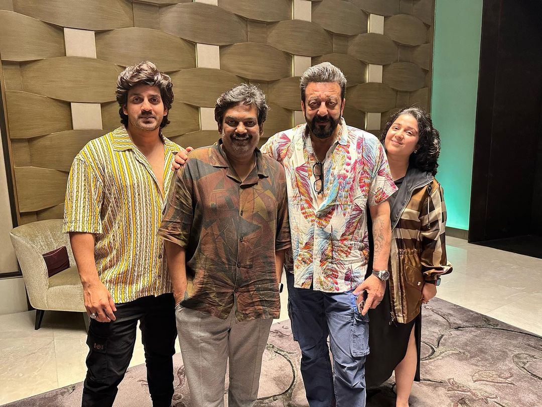Team #DoubleISMART post pack up pics from the shoot in Thailand⚡️ 2nd Schedule happening at a rapid pace 💥 IN CINEMAS MARCH 8th, 2024❤️‍🔥 Ustaad @ramsayz @duttsanjay #PuriJagannadh @Charmmeofficial @IamVishuReddy