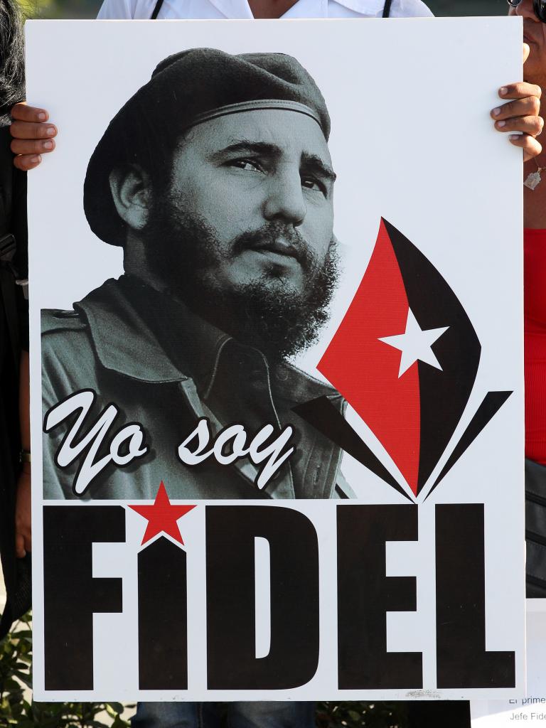 Brigada médica en la Gambia. Fieles al ejemplo de nuestro invicto Comandante en Jefe. 
<a href="/CubacooperaGh/">Cubacoopera Gambia</a> 
@AmbassadorCuba 
<a href="/cubambia/">Cubambia</a> .