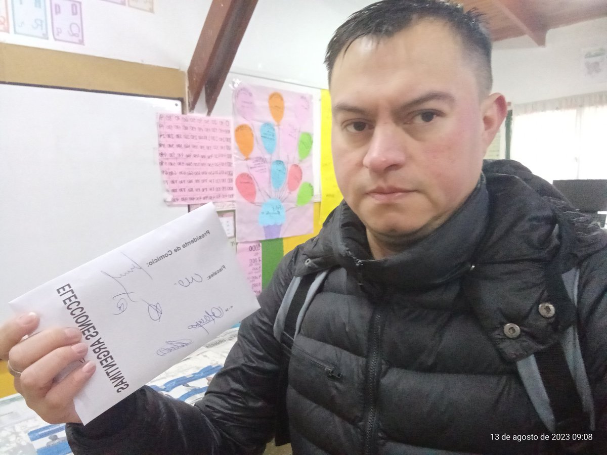 NachoOrellannaa's tweet photo. #Elecciones2023 #PASO2013
Sin ganas de votar a nadie pero hay q cumplir con las obligaciones como ciudadano!!! https://t.co/n9SpDPHkxK