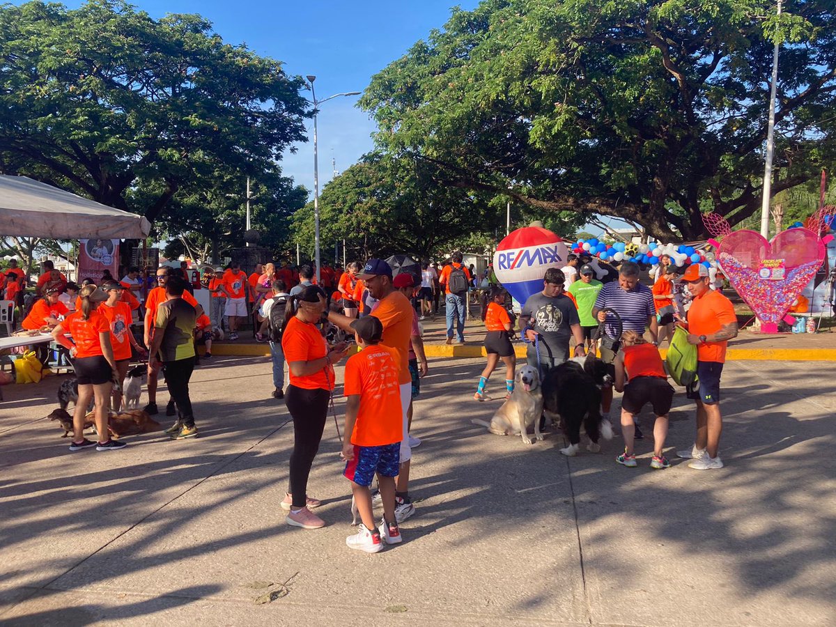 xevtfm's tweet photo. 🐶🐾 En breve iniciará la cuarta edición de la #Caninata organizada por la asociación @caninos911 en contra del maltrato animal https://t.co/uamUag2gfl