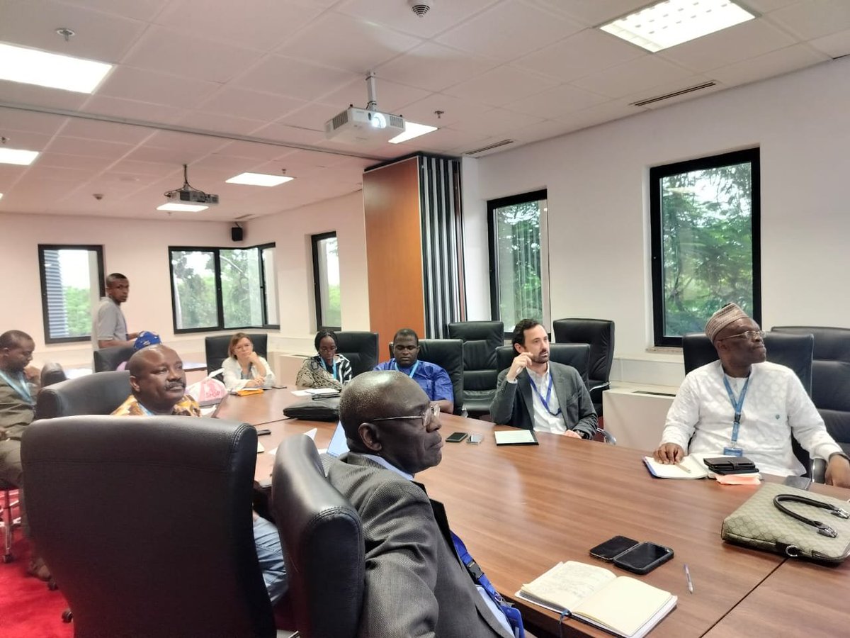 The_Jaeson's tweet photo. Abuja, Aug 11, 2023.

Joint monthly meeting of WHO-BMGF to review the journey to zero cVDPV2 in Nigeria. Technical discussions on identified strategies to zero cVDPV2:
1⃣ Expanding access to insecure areas
2⃣ Improving routine immunization
3⃣ Starting in-between round activities https://t.co/JdGYToqxhk
