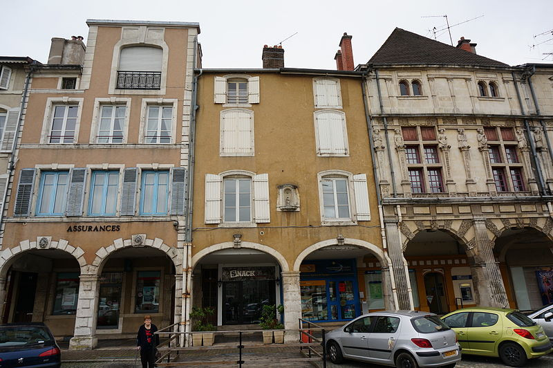 MonumentumFr's tweet image. Maison du XVIe siècle à #PontàMousson (#MeurtheEtMoselle) Construction XVIe siècle. Façade : classement par arrêté du 8 octobre 1919.
Suite 👉 monumentum.fr/monument-histo…
#Patrimoine #MonumentHistorique