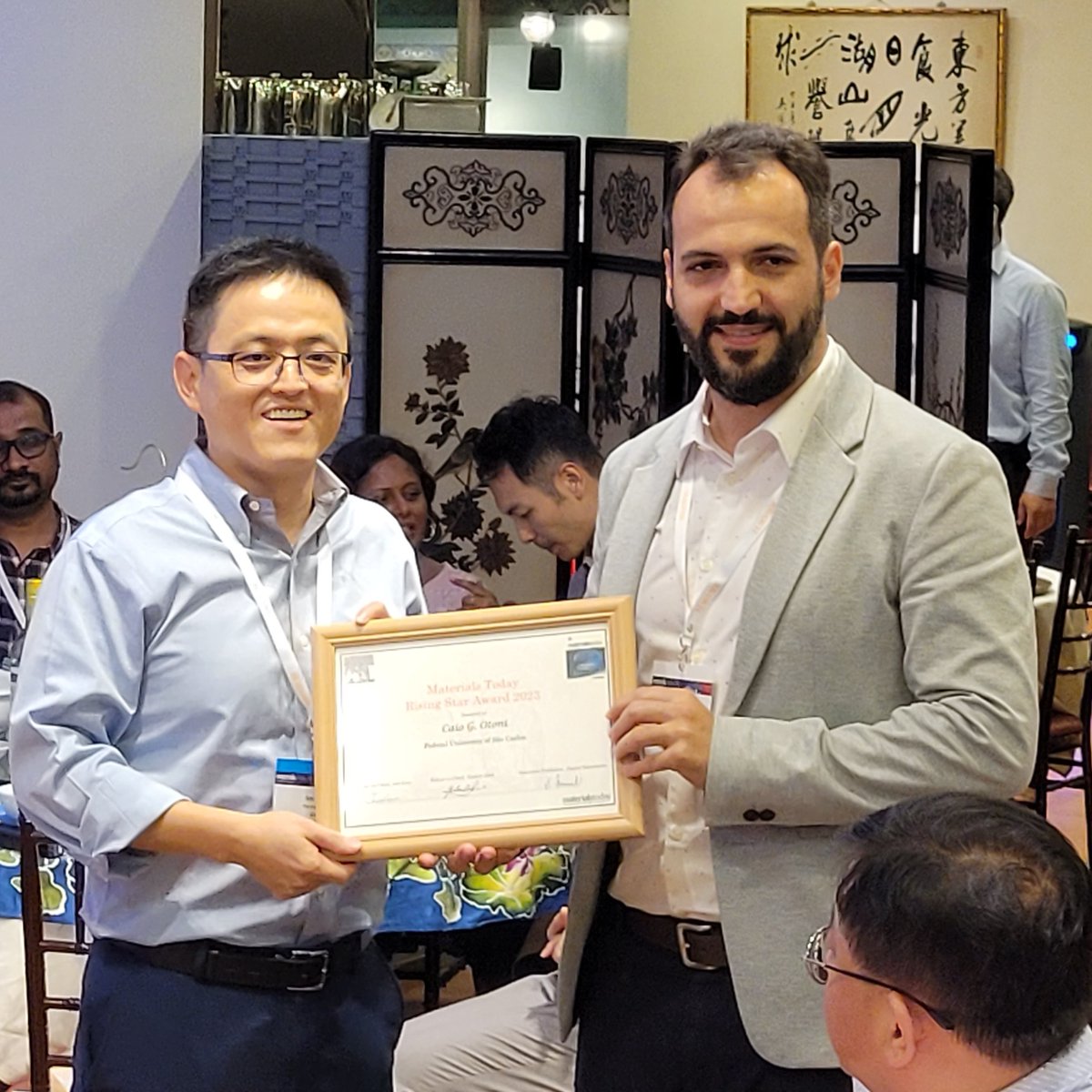 MA🅣🅡🅔🅔RIALS tweet media