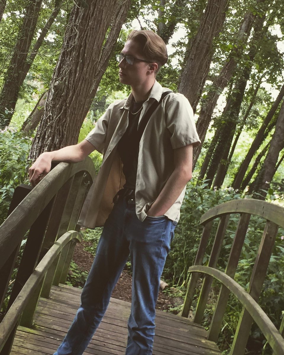 judisamo_'s tweet photo. Photo shoot :3 pt. 2
#model #modeling #photoshoot #photography #photos #forest #nature #naturemodel #modellife #modelshoot #amatuarmodel #thinking #thoughts #uk #british #england #lullingstonecastle #kent #river #wild #adventure #bridge #18yearsold #explore #intheforest #forest https://t.co/pVfZqLFTfX