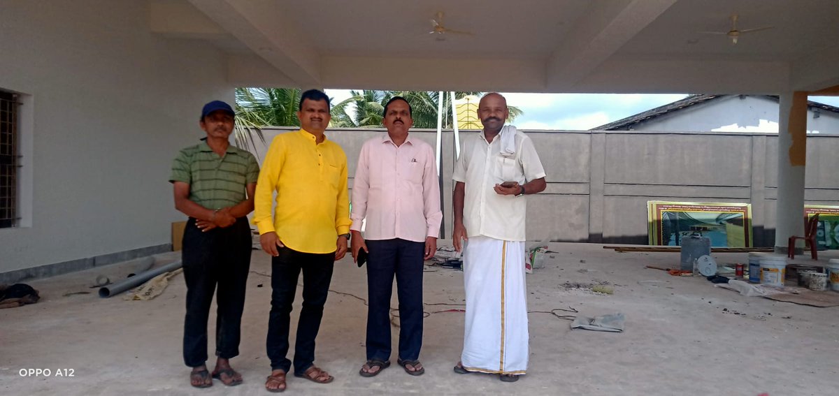 KSGBJP's tweet photo. ಏಸೂರು ಕೊಟ್ಟರು ಈಸೂರು ಕೊಡೆವು ಎಂಬ ಘೋಷ್ಯ ವಾಕ್ಯದೊಂದಿಗೆ ಸ್ವಾತಂತ್ರ್ಯ ಹೋರಾಟದಲ್ಲಿ ಮೊಟ್ಟ ಮೊದಲಿಗೆ ಸ್ವಾತಂತ್ರ್ಯ ಗ್ರಾಮ ಎಂದು ಘೋಷಿಸಿಗೊಂಡ ಈಸೂರಿನ ಸ್ವಾತಂತ್ರ್ಯ ಹೋರಾಟಗಾರ ಸ್ಮಾರಕ ಭವನ ವೀಕ್ಷಿಸಲಾಯಿತು.
ಈ ಸಂದರ್ಭದಲ್ಲಿ ಹುಚ್ಚಪ್ಪ ಈಸೂರು. ಗಿರೀಶ್ ಧಾರವಾಡ. ಉಪಸ್ಥಿತರಿದ್ದರು.
#bsybjp #byrbjp #byvbjp #shikaripura https://t.co/HztiXjBlGK
